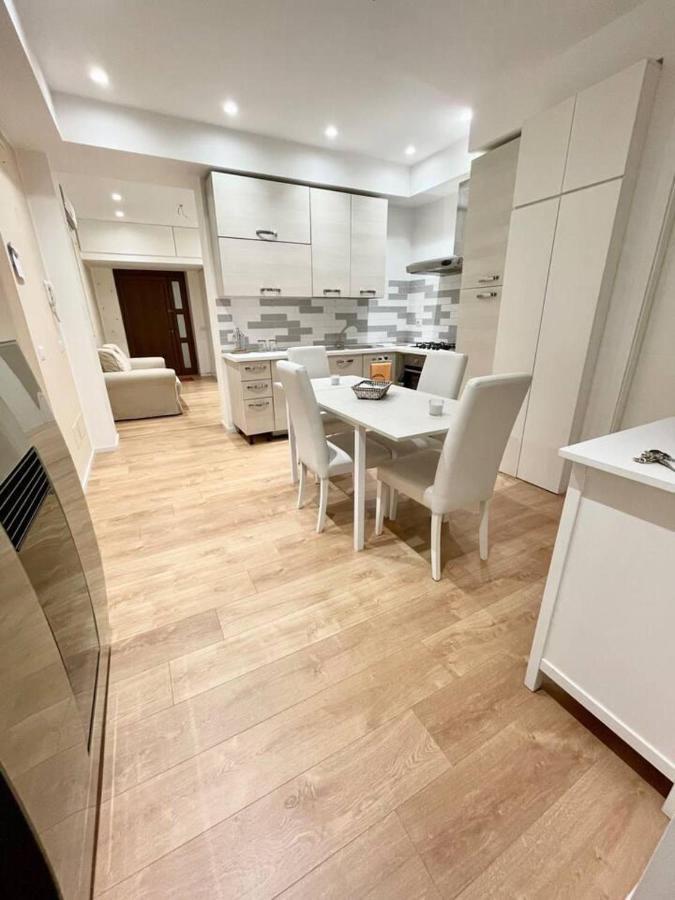 דירות La Casa Di Andrea קלטג'ירונה מראה חיצוני תמונה